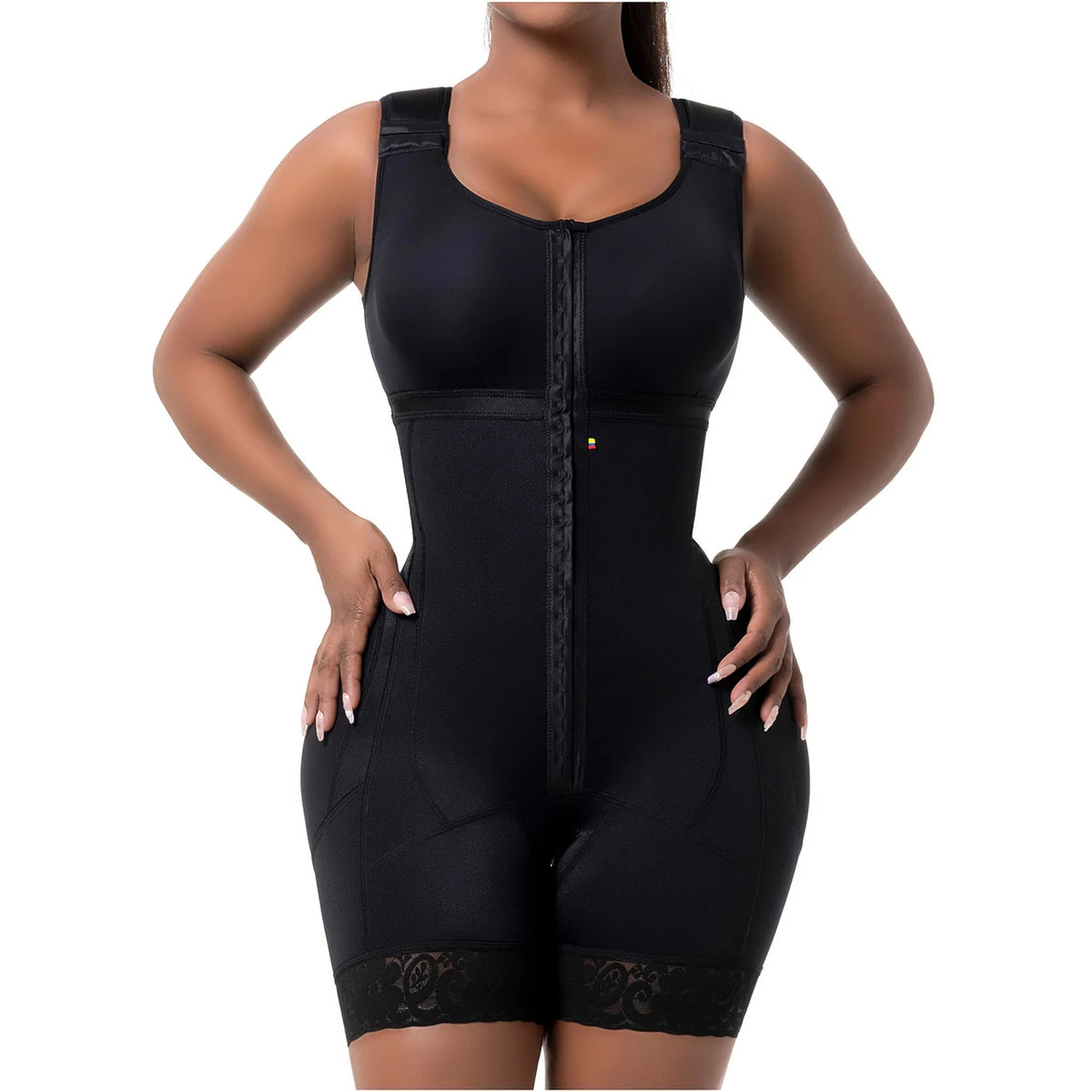 Faja Snatched Body 2411 vista de frente con mangas postquirúrgica y busto libre
