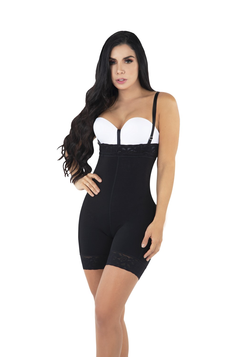 Short moldeador strapless Jackie London 4600 vista de frente con pretina alta de control
